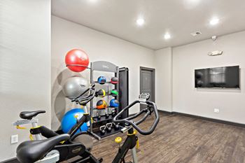 Club-Quality Fitness Center at The Vista on Brodie, Austin, TX, 78745